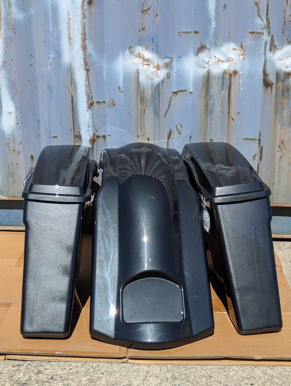 Black Pearl No Cut Saddlebags w/ Stretched Fender Overlay 4 Harley Touring 98-13