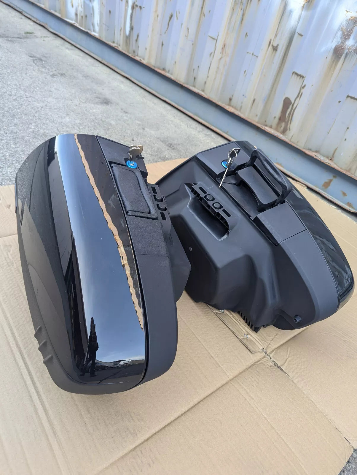 Mutazu Left and Right Black Hard Saddlebags Saddle bags for Honda