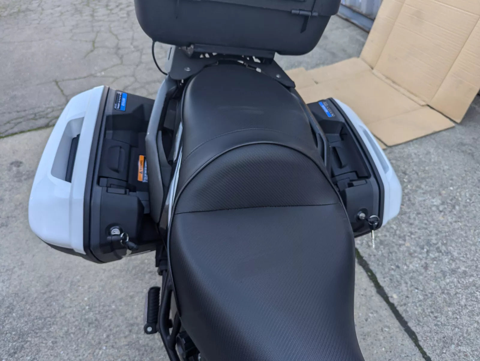 White Improved 38L saddlebags Paniers for Kawasaki Versys 650