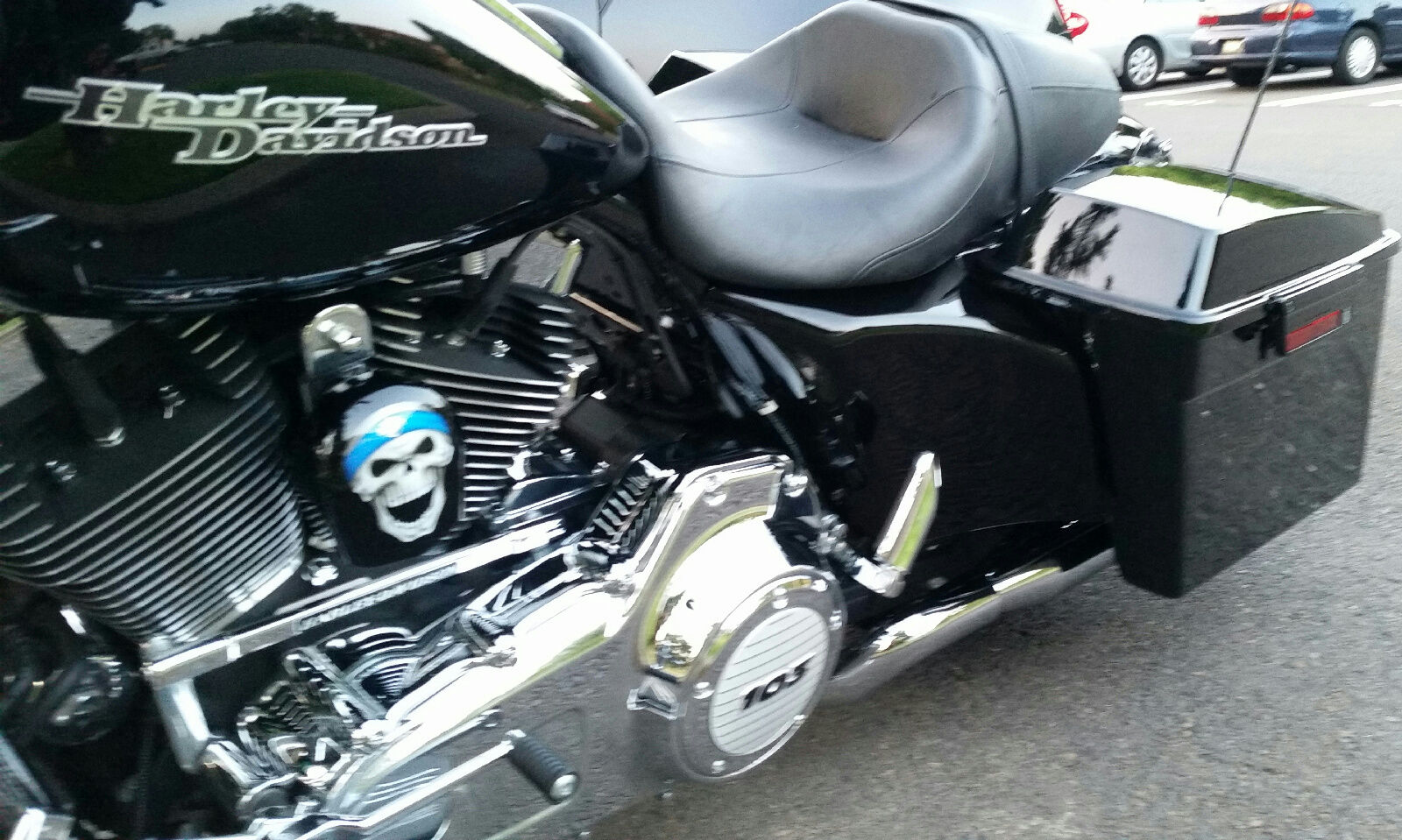 Mutazu Vivid Black Side Covers – ABS Plastic, Fits 2014-2016 Harley Touring Road King/Glide, SC-12-VB